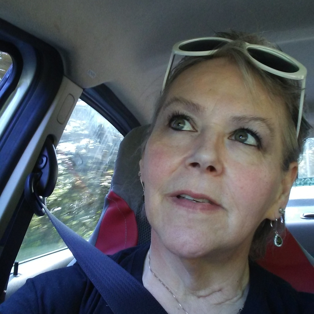 Meet your Posher, Laura